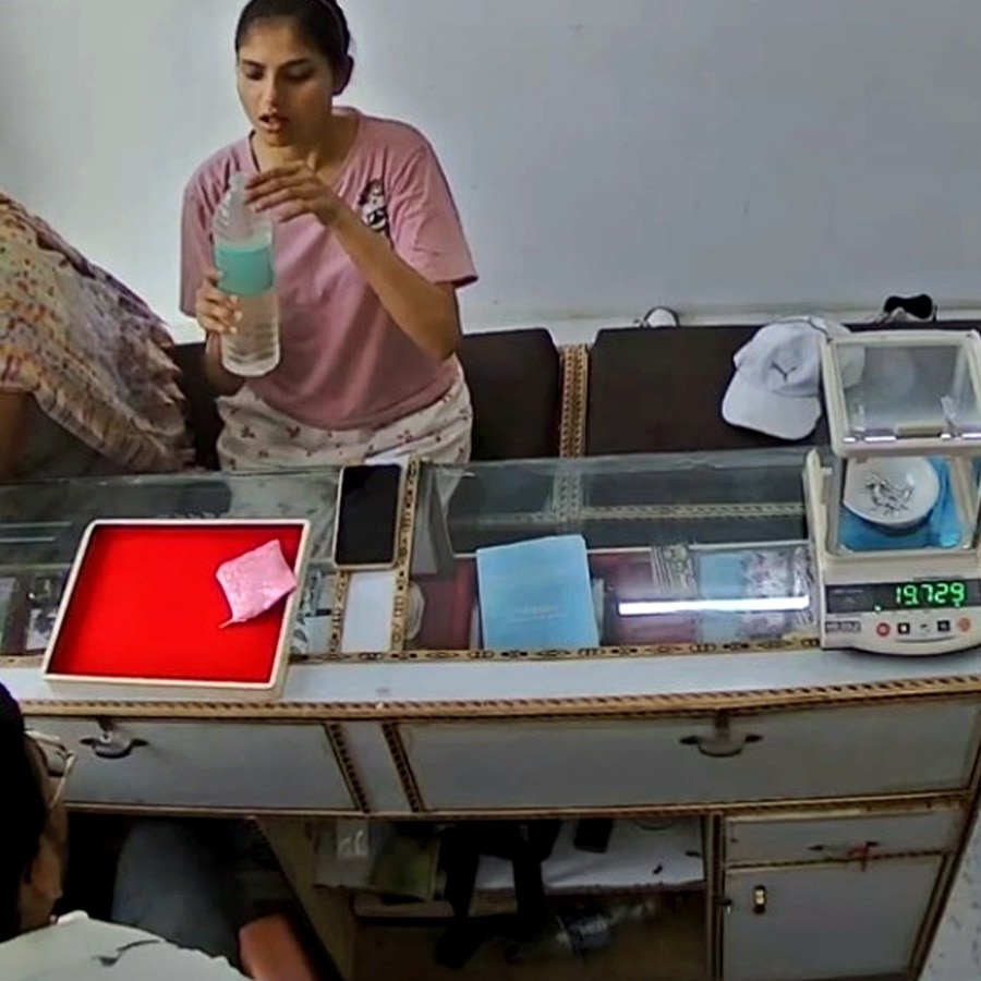 Acid in sealed water bottle? UP woman lands in hospital