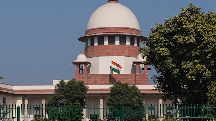 Homebuyers Case: Supreme Court Freezes Parsvnath Bank Accounts, Orders Action Against Directors