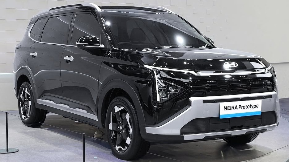 Hyundai now has its own Kia Carens Clavis EV but calls it an SUV. Will Neira come to India?