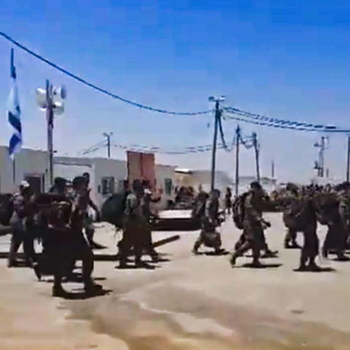 Mutiny in Israeli forces? 100 soldiers desert base after row with commander