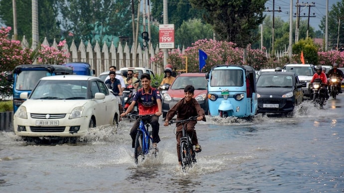 IMD's latest bulletin says the monsoon is reactivating fast, heavy to extremely heavy rain is likely in Uttarakhand, J&K, Himachal and the northeast on Monday, with a flash flood alert for several hill districts. (Photo: PTI)