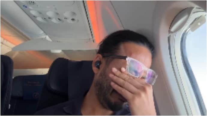 Indian-origin entrepreneur breaks down on flight