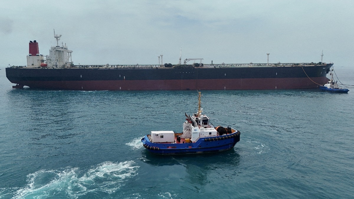 US revokes Iran oil sales license after attacks on tankers in Strait of Hormuz