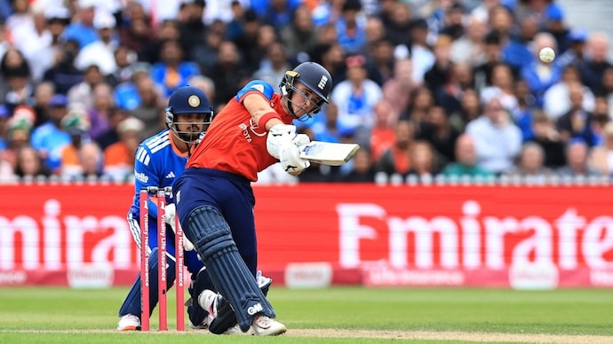 Jacob Bethel's unbeaten 76 helps England beat India in 2nd T20I (Photo Rueters) Jacob Bethel