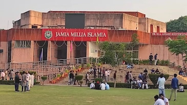 Jamia Millia Islamia introduces new exam rules for final-year students with backlog papers Jamia Millia Islamia introduces new exam rules for final-year students with backlog papers