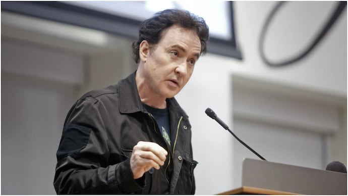 John Cusack backs student's protest in Jantar Mantar. (Photo: Getty Images) John Cusack