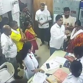 Maharashtra doctors strike over alleged assault at Kalyan hospital
