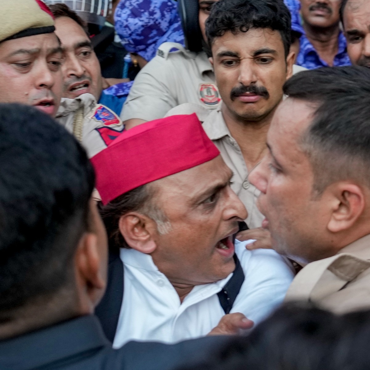 How Akhilesh Yadav is using three stages in Delhi for one big gain