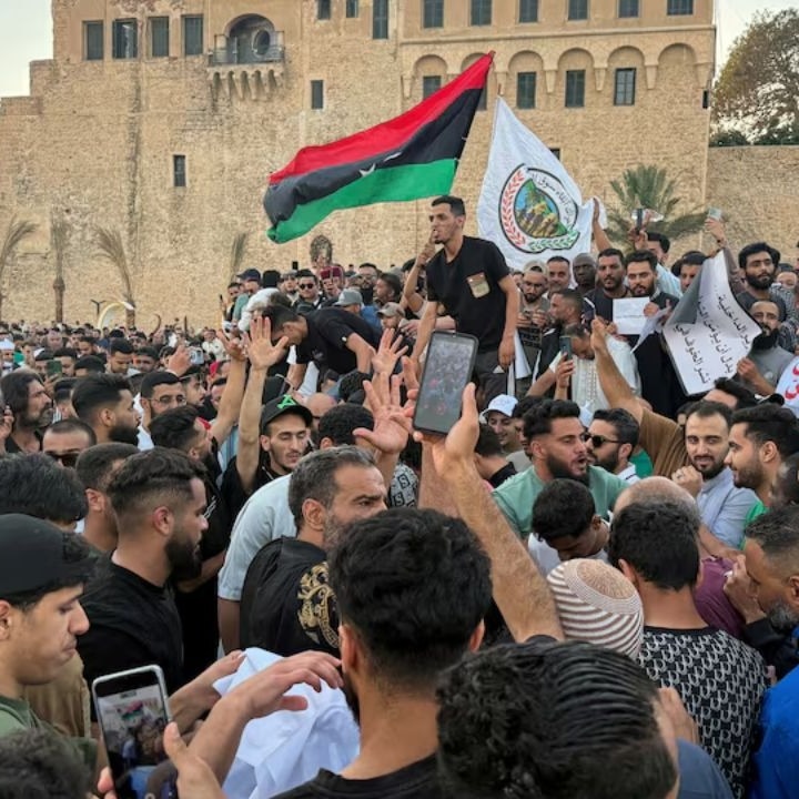 Pakistan launches quiet mediation effort between Libya's rival camps: Report