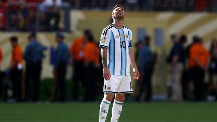 Spain's relentless structure denied Messi space, rhythm and attacking influence. (Photo: Reuters) Lionel Messi, Spain vs Argentina, FIFA World Cup 2026