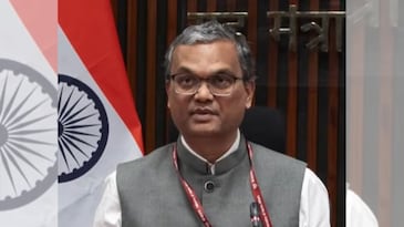 IAS officer Lokhande Prashant Sitaram named CBSE Chairperson IAS officer Lokhande Prashant Sitaram named CBSE Chairperson