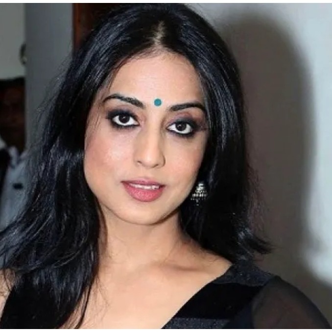 People only saw me with a cigarette and saree: Mahie Gill on being stereotyped