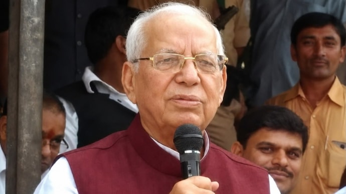 Senior Congress leader Mannan Mallick had been active in politics for more than two decades. (X/@NasirHussainINC)
