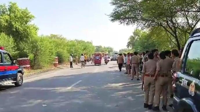 Mobile chat dispute ends in murder, body chopped into pieces in UP