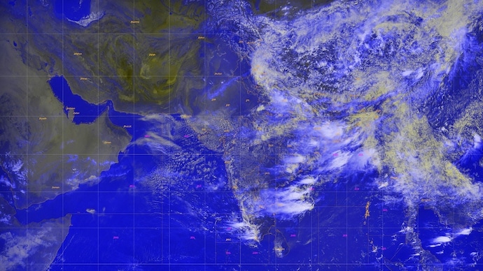 Monsoon cloud buildup