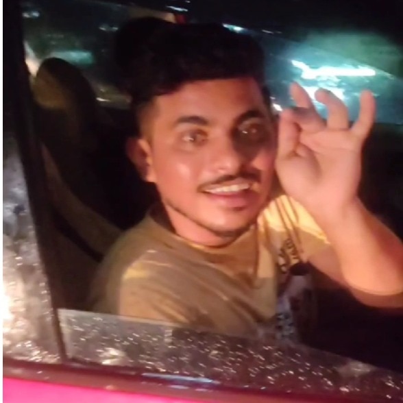 Mumbai driver hits man on wrong side of road, threatens him during confrontation