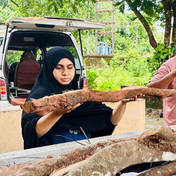 Even the abandoned deserve a decent adieu: Kerala Muslim woman who cremated ex-RSS worker
