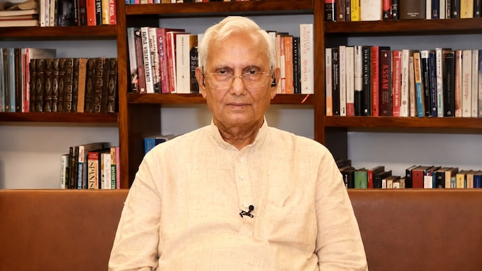 op shah om prakash shah india pakistan peace letter mirwaiz umar farooq farooq abdullah mehbooba mufti manoj jha humayun kabir
