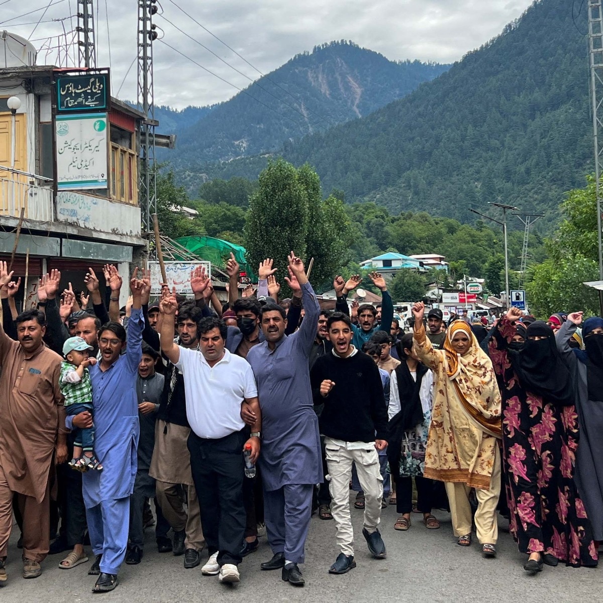 Ruthless force: 40+ killed in PoJK crackdown, India seeks probe into Pak's actions