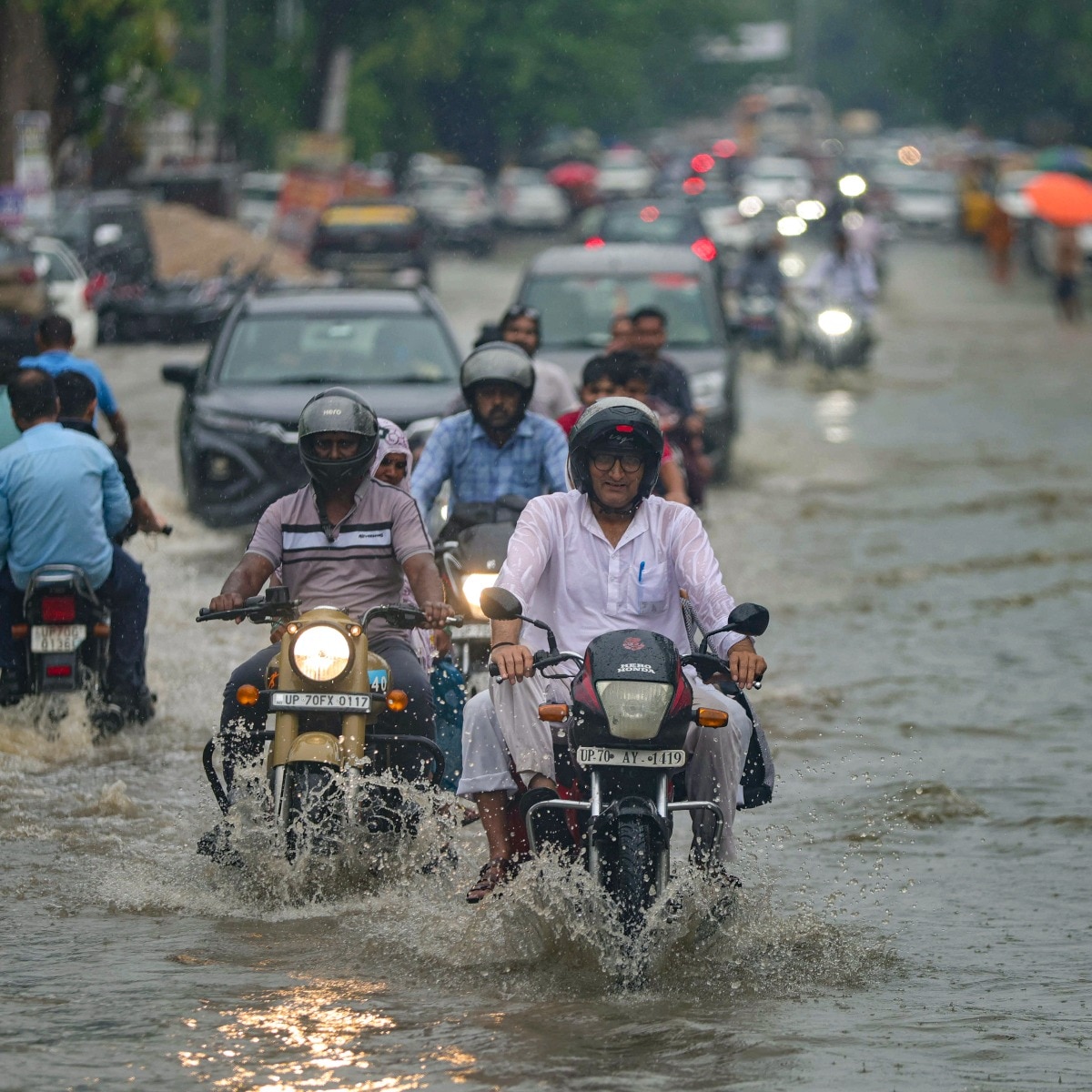 Heavy rain alert for Saturday: IMD cautions Gujarat; Bihar to be on edge