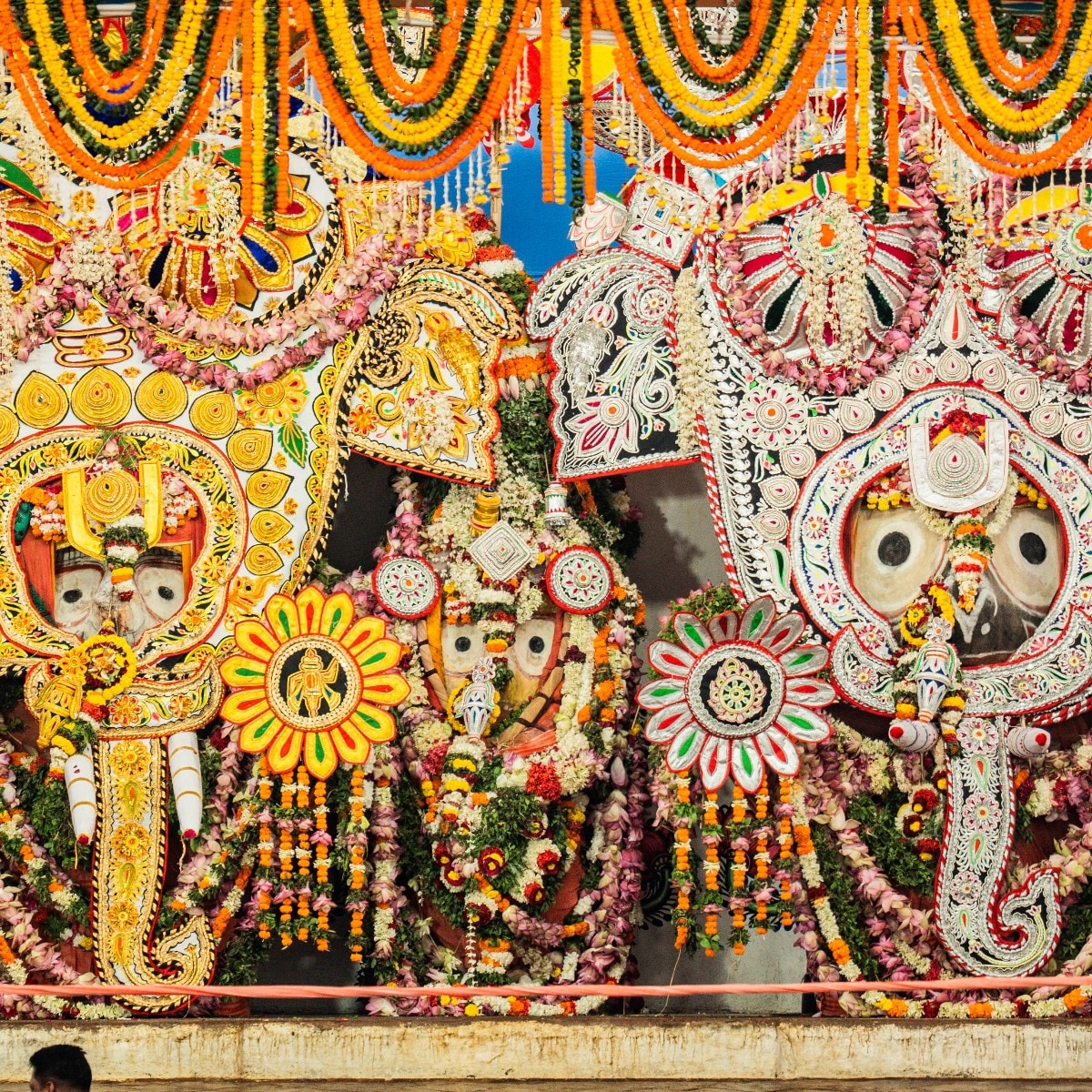 Misleading devotees: Puri king slams ISKCON over untimely Rath Yatras