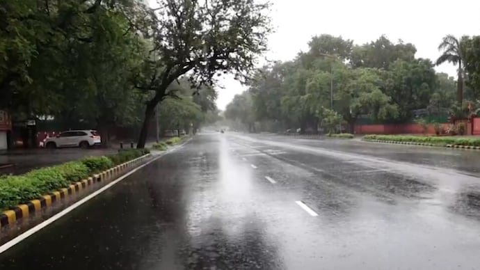 Rain was reported from several parts of Delhi, Noida and Ghaziabad, while overcast skies and gusty winds kept temperatures lower.