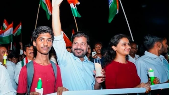 Revanth Reddy makes Gen Z push with call to lower election age to 21 Revanth Reddy makes Gen Z push with call to lower election age to 21.