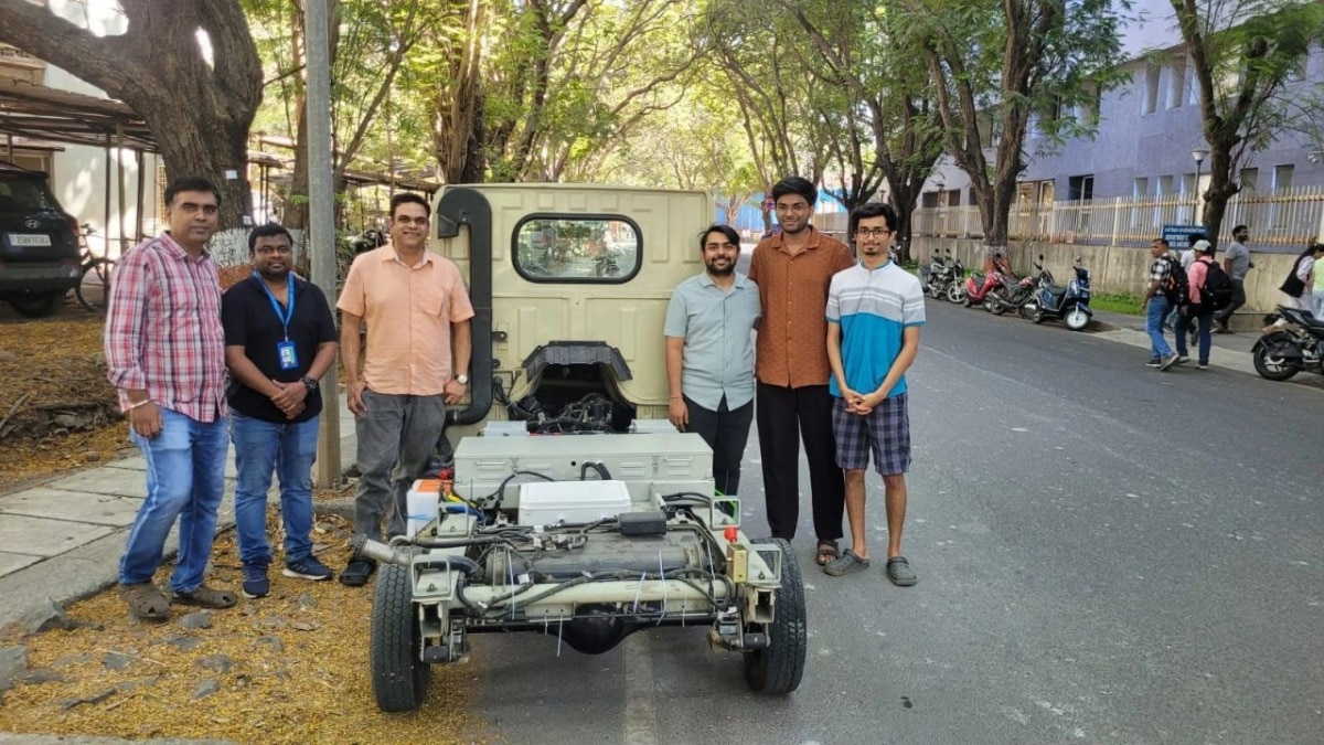 From an IIT Bombay hostel, 3 graduates set out to rethink energy