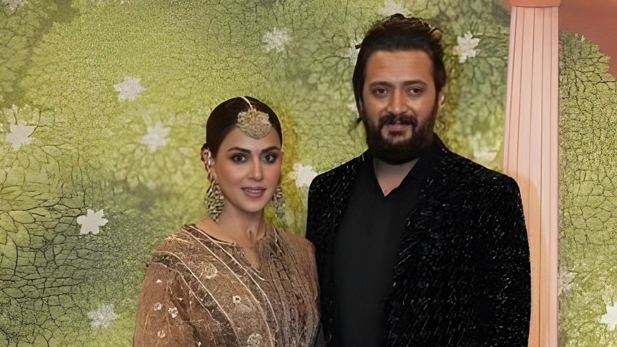 Riteish and Genelia Deshmukh back CJP youth protests
