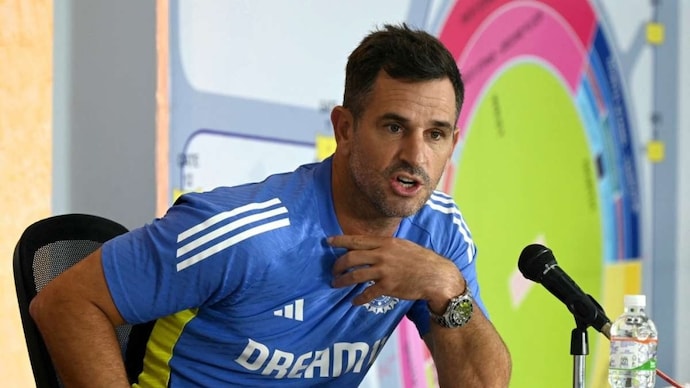 Ryan ten Doeschate in this frame. (X)