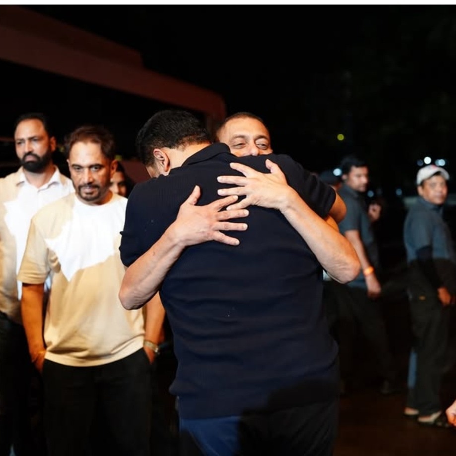 Salman Khan hugs Vamshi Paidipally on his birthday, sparks SVC63 excitement