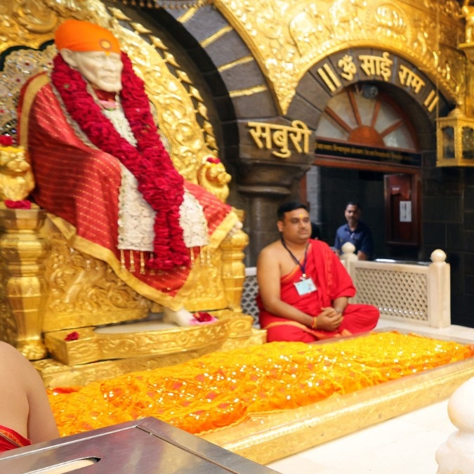 How Shirdi Sai Baba, Siddhivinayak temples secure donations