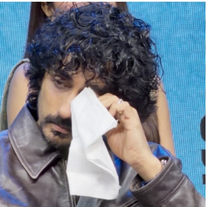 Actor Siddharth breaks down as martyr's wife thanks Operation Safed Sagar team