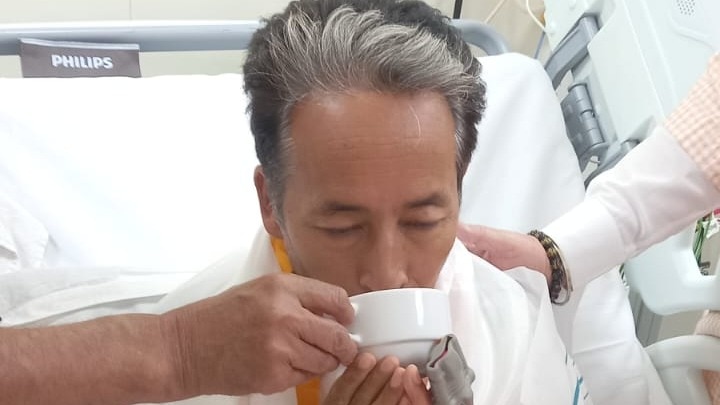 Sonam Wangchuk ends hunger strike after meeting JP Nadda, Jitendra Singh
