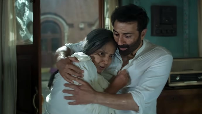 Sunny Deol, Shabana Azmi