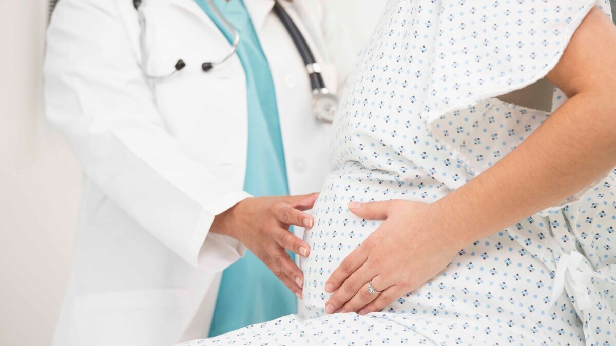 Doctors leave surgical mop inside woman after surgery, hospital denies charges