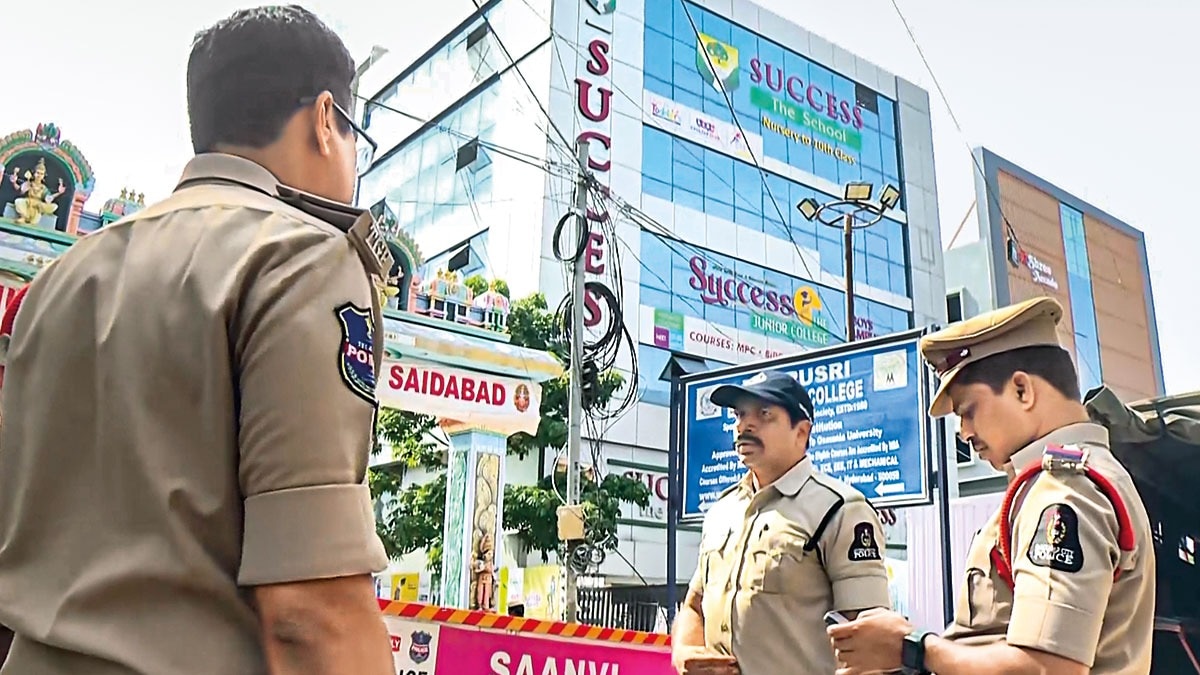 Telangana | Politics returns to the religion syllabus