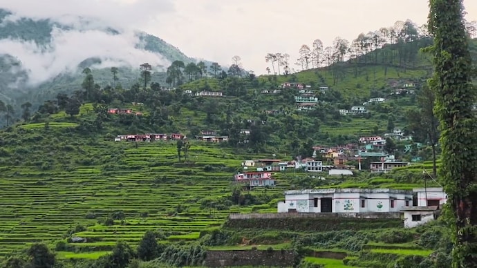 अधिकारी बोले- शिक्षकों की व्यवस्था करने पर विचार किया जा रहा है. (Photo: ITG)