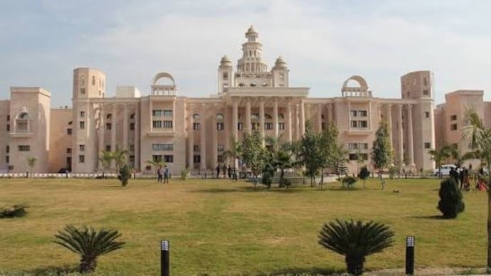 The two B.Tech third-year semester examinations -- Machine Learning for Internet of Things and Electromagnetic Field Theory -- were conducted on July 7.