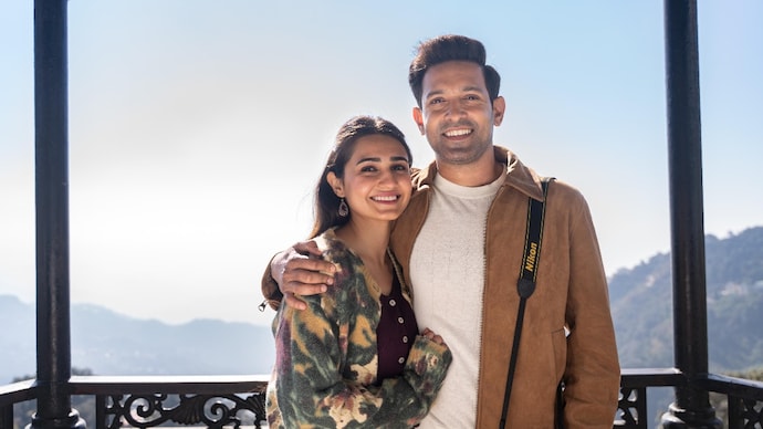Vikrant Massey, Vedika Pinto