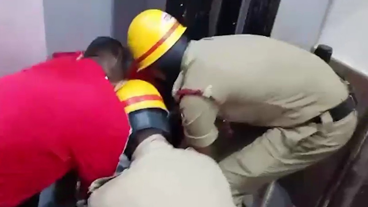 80-year-old retired engineer killed in temple lift accident in Karnataka