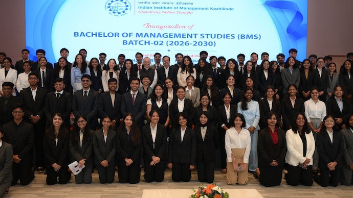 According to the institute, the new batch comprises 71 women and 49 men