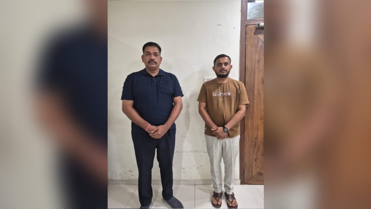अहमदाबाद फायर ब्रिगेड के मुख्य अधिकारी पर 36,000 रुपये की रिश्वत लेने का मामला