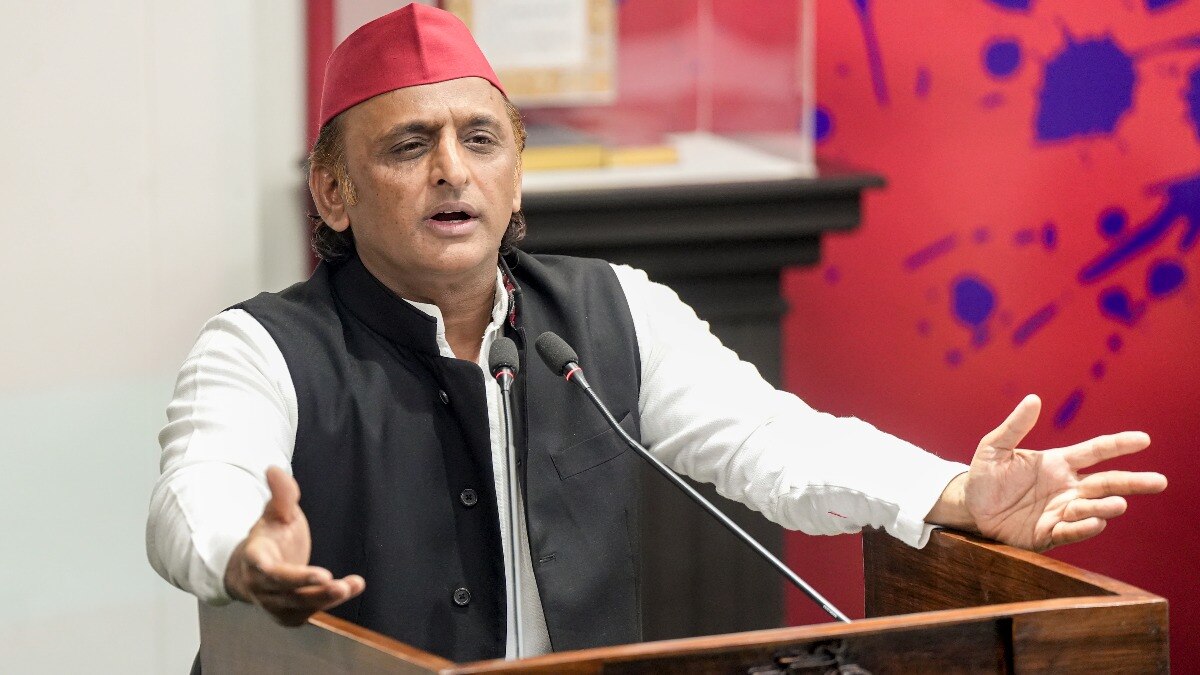 Akhilesh Yadav Leads SP's Brahmin Outreach at Massive Lucknow Event