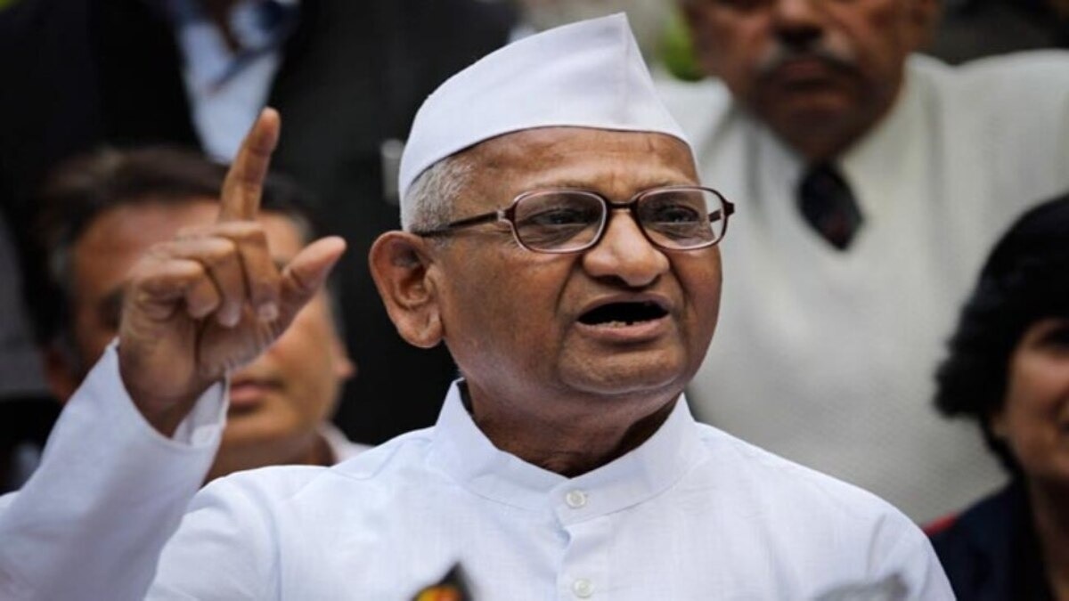 Anna Hazare admitted to ICU in Mumbai with severe viral infection, dehydration