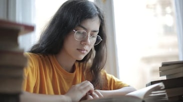 Student wellbeing drops to 43% by Class 12, girls report higher anxiety: Study Student wellbeing drops to 43% by Class 12, girls report higher anxiety: Study