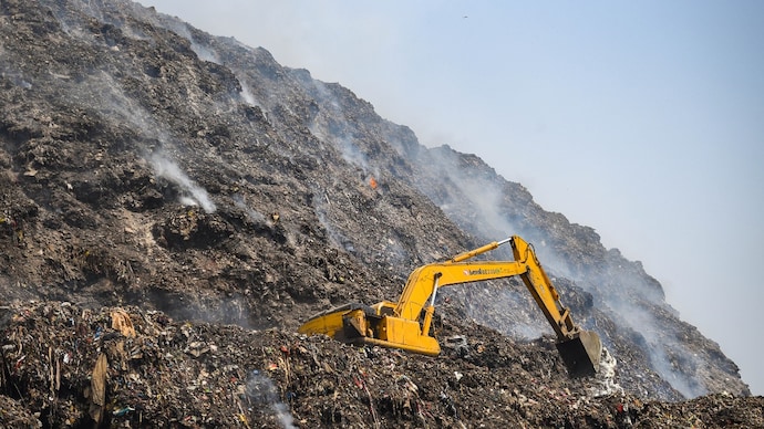 bhalswa landfill.