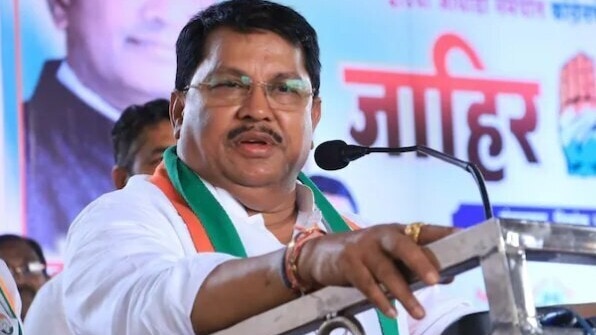 विजय वाडेटीवार का बड़ा आरोप: लाड़की बहिन योजना से 92 लाख महिलाओं को हटाया गया