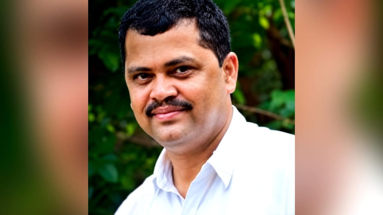 Congress leader shot dead by bike-borne men in Karnataka, incident caught on CCTV