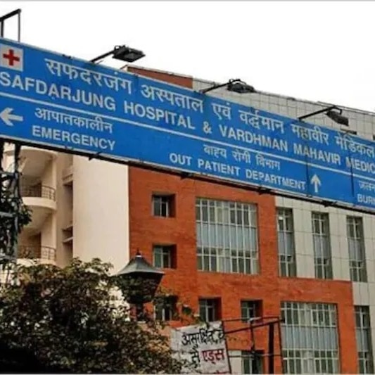Safdarjung reports first robotic AV valve replacement in rare adult heart case